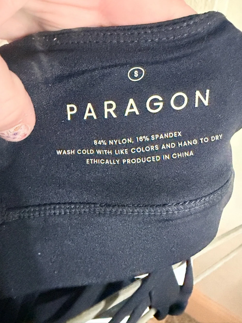 PARAGON sleek black